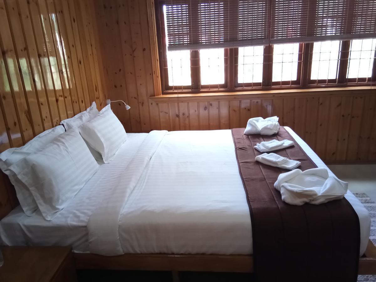 Lush Green Retreat Wandoor ภายนอก รูปภาพ