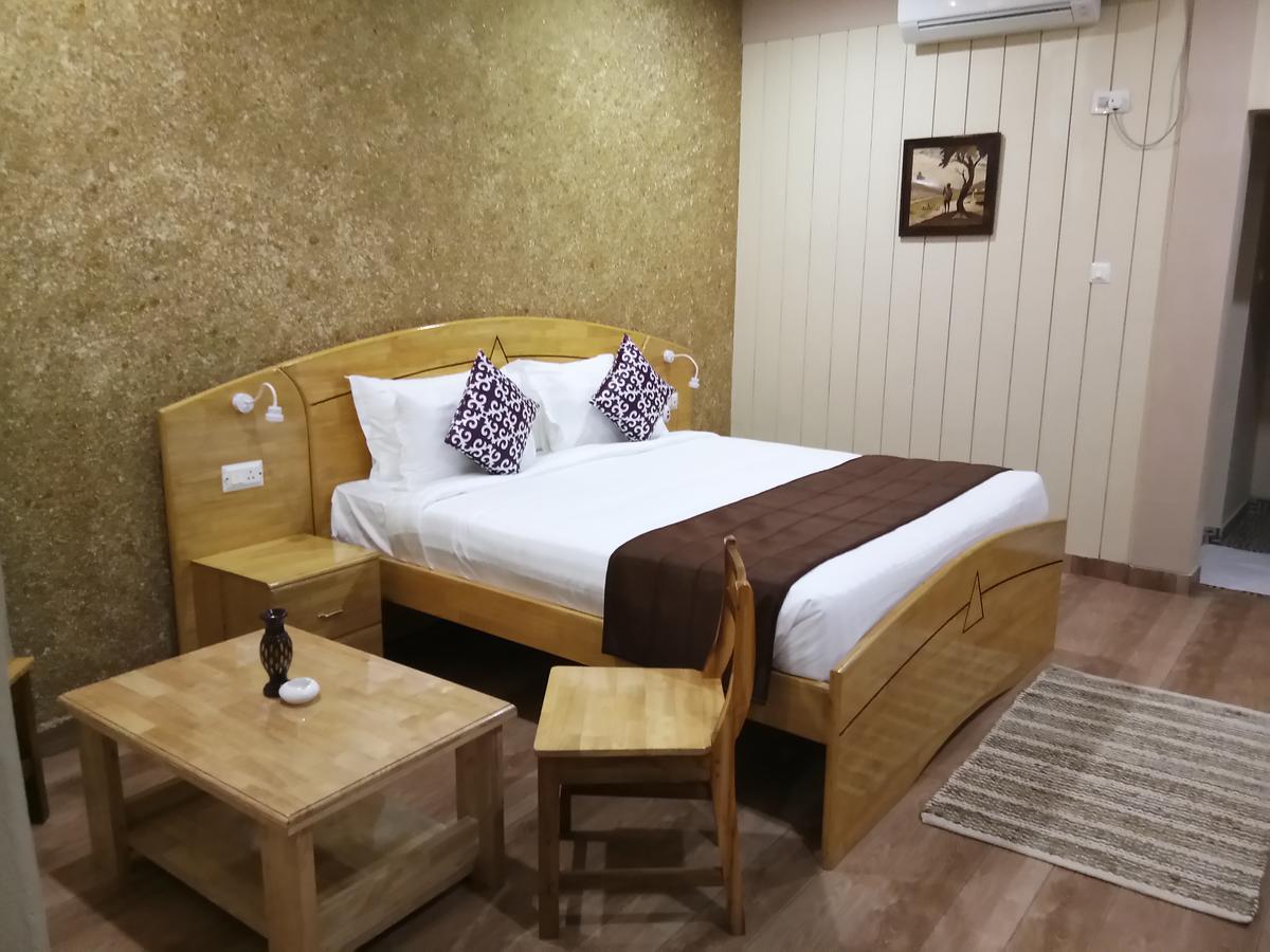 Lush Green Retreat Wandoor ภายนอก รูปภาพ